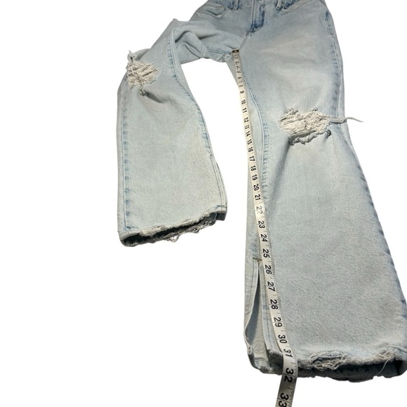 Good American Distressed Bootcut Split Hem Jeans Sz 2/26 - Picture 15 of 16